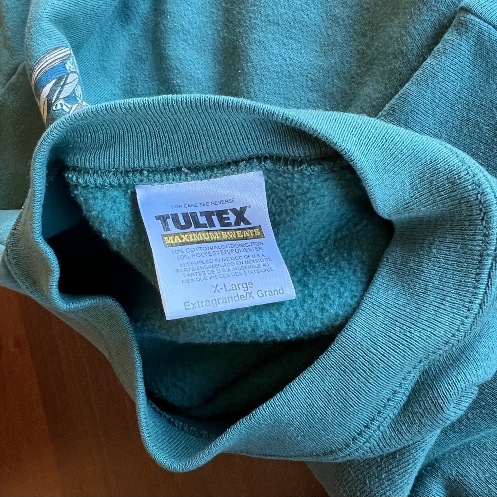 Vintage Green Hawaiian Crewneck Sweatshirt - Picture 6 of 7